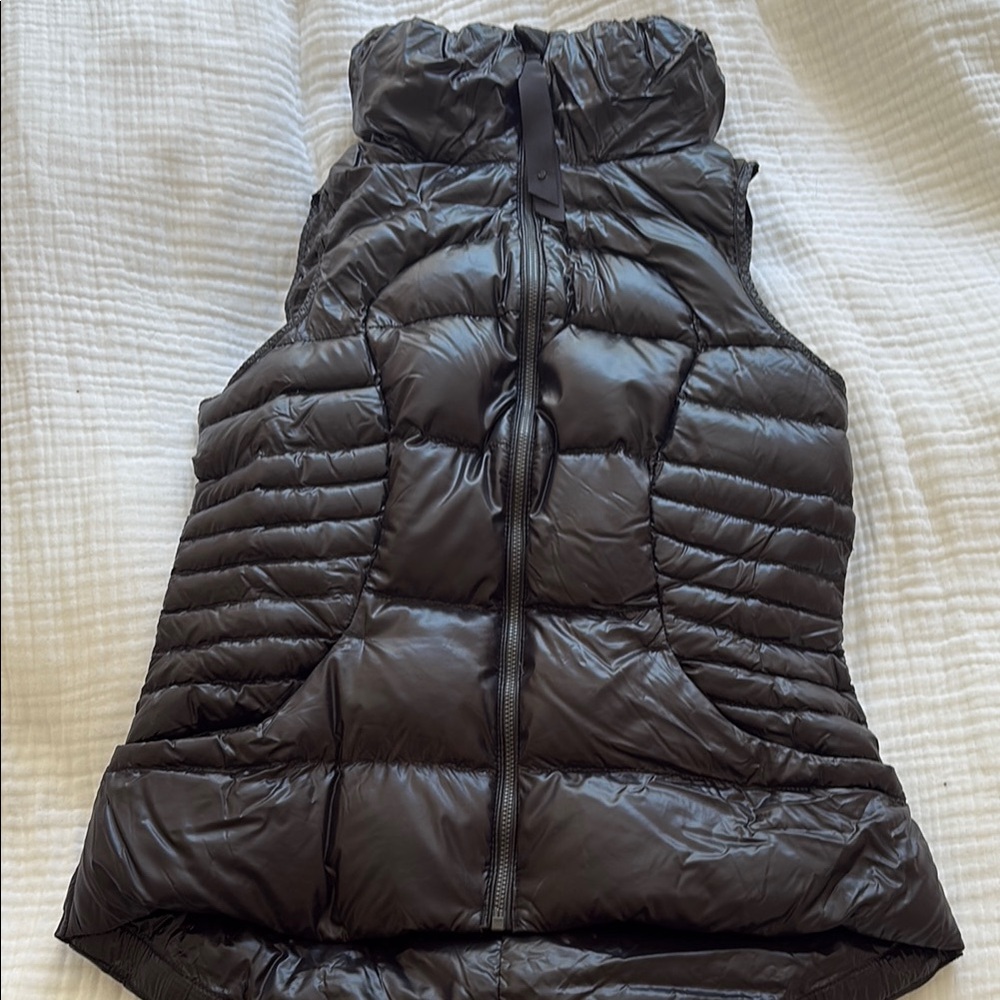 Lululemon Light Weight Puffer Vest
